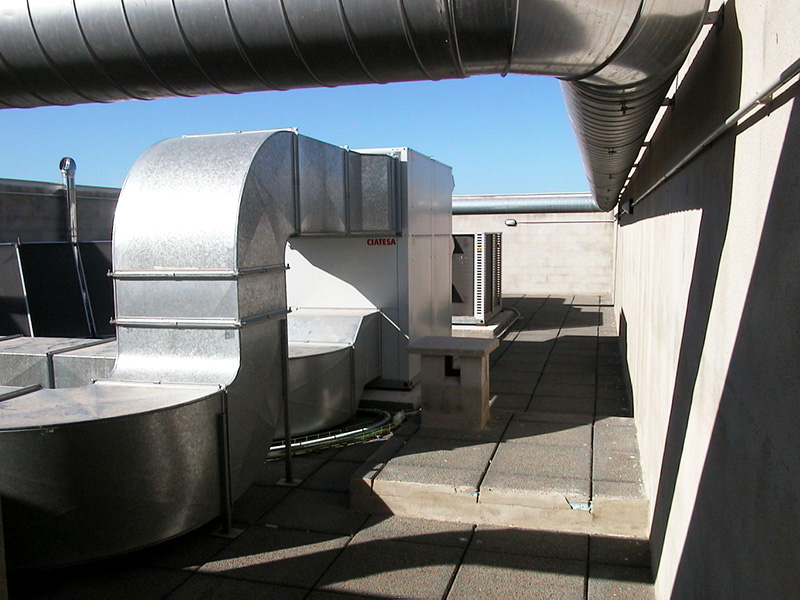 aire-acondicionado-centre-polivalent-mercadal-menorca-climatizacion