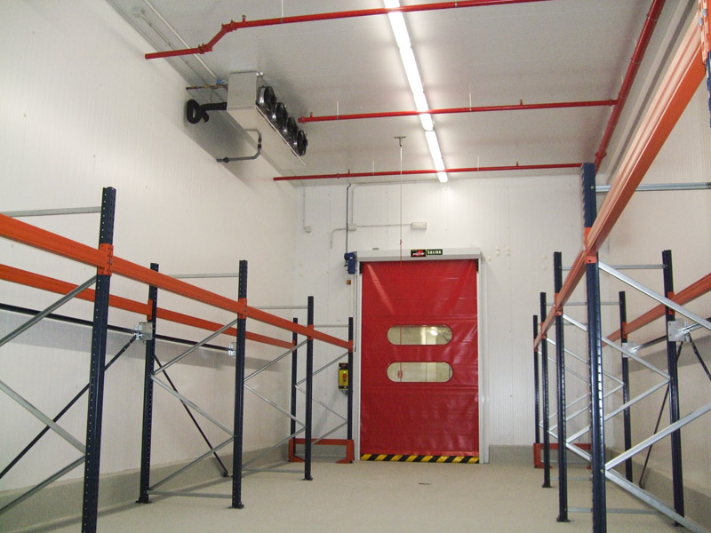 almacen-frigorifico-diskont-menorca